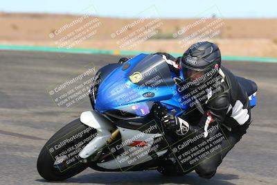 media/Oct-15-2022-TrackXperience (Sat) [[8f70b8b0be]]/Group 2/session 4 turn 1/